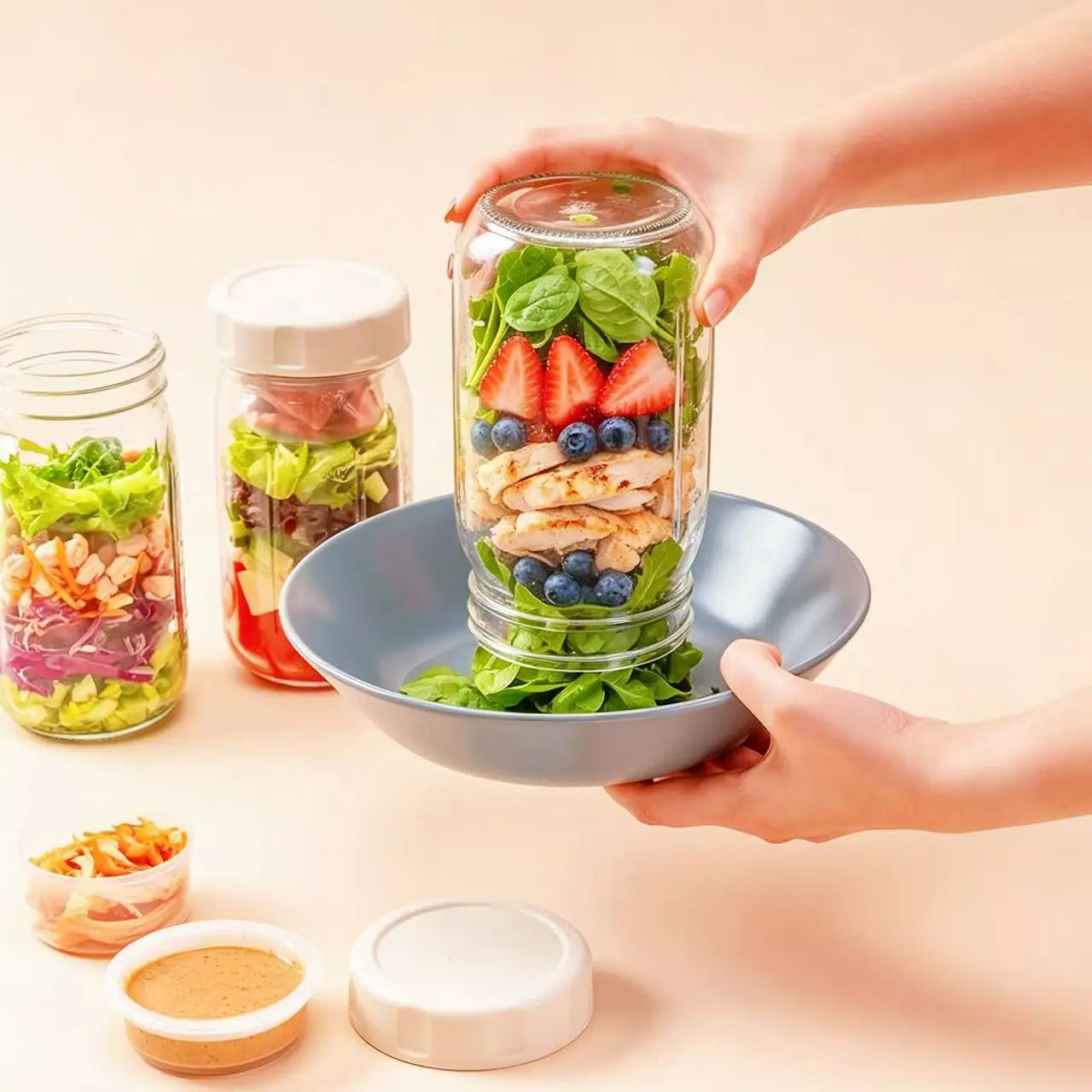 4-Pack 32Oz Airtight Sealable Glass Salad Jars with Screw-On Lids - Kitchen Food Storage Containers, Built-In Wet/Dry Separation Boxes, Meal Prep Containers for Work Lunches, Fridge-Friendly, Customizable, Glass Food Container, Storage Bottles & Jars